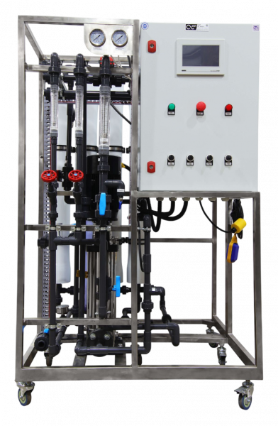 AWT MC 4040-2 - установка обратного осмоса с насосом