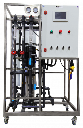 AWT MC 4040-4 - установка обратного осмоса с насосом