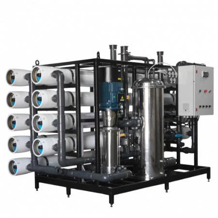 AWT ROB 4,5 - установка обратного осмоса на солоноватую воду с насосом (до 4 м3/ч)