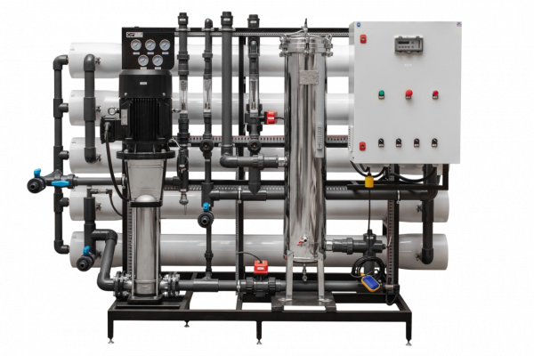 AWT RO-10/8040 - установка обратного осмоса с насосом (до 10 м3/ч)